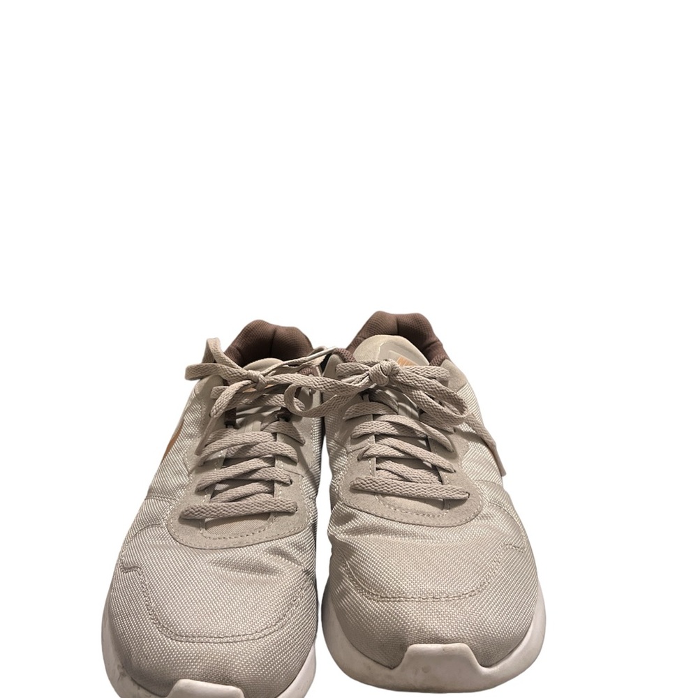 Nike Workout/Running Shoes size 9 - Picture 3 of 7